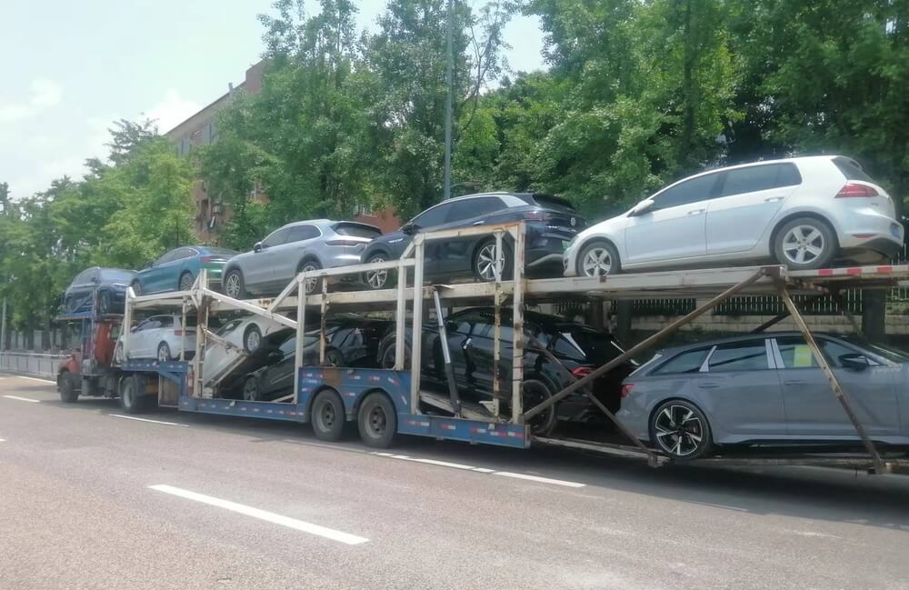 上海到成都轿车托运多少钱